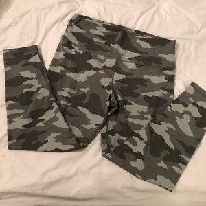 Aerie Camo Leggings